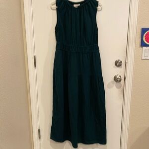 Universal Thread size L maxi dress dark green